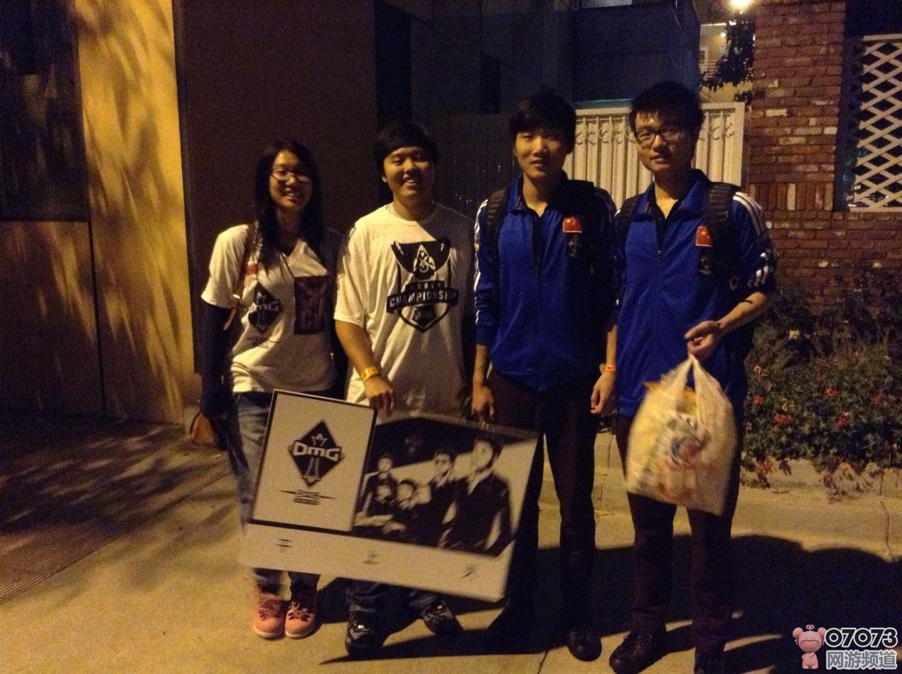 S3中国区领队日志OMG与皇族狭路相逢_电竞