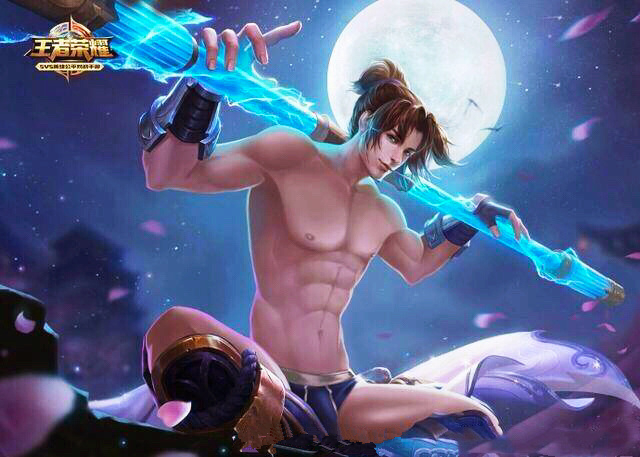 《王者荣耀》李白韩信脱下外衣 八块腹肌尽显